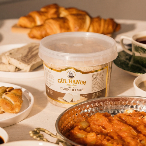 Sade Tahin Helvası