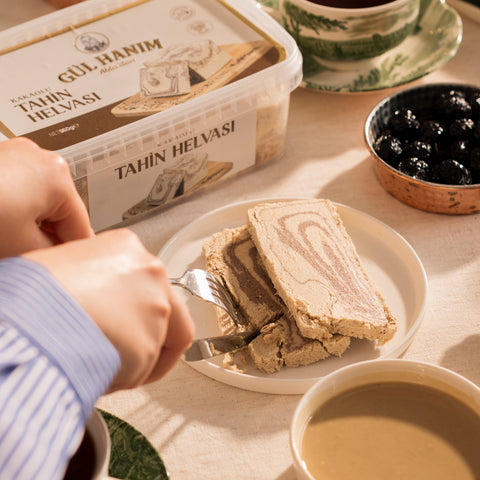 Kakaolu Tahin Helvası
